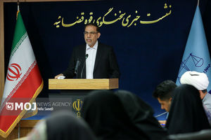 پادزهر مقابله با دشمن، تلاش همه جانبه مسئولین است