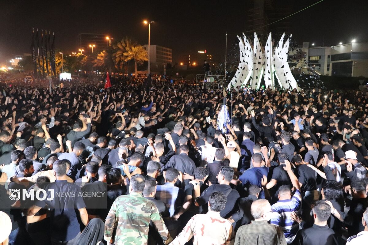 مراسم عزاداری شب عاشورا میدان ساحل کیش