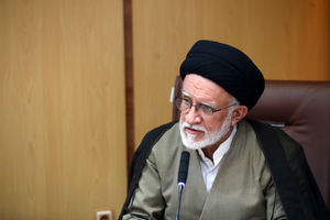 فشارهای معیشتی بر طلاب و مردم؛ از فروشگاه‌های زنجیره‌ای تا گرانی افسارگسیخته