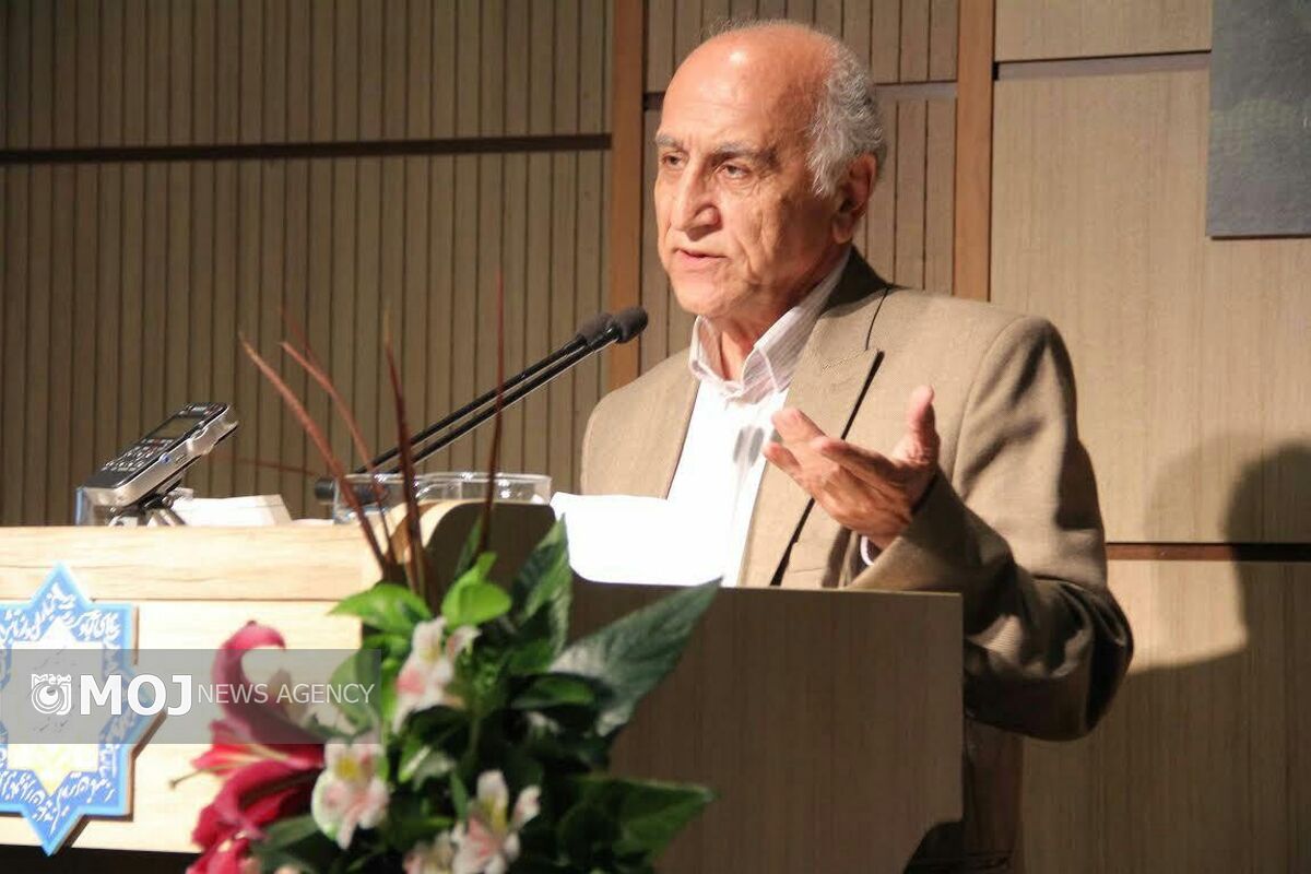ایرج کاظمی
