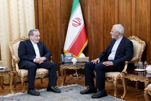 سرپرست سفارت جمهوری اسلامی ایران در کابل با عراقچی دیدار کرد