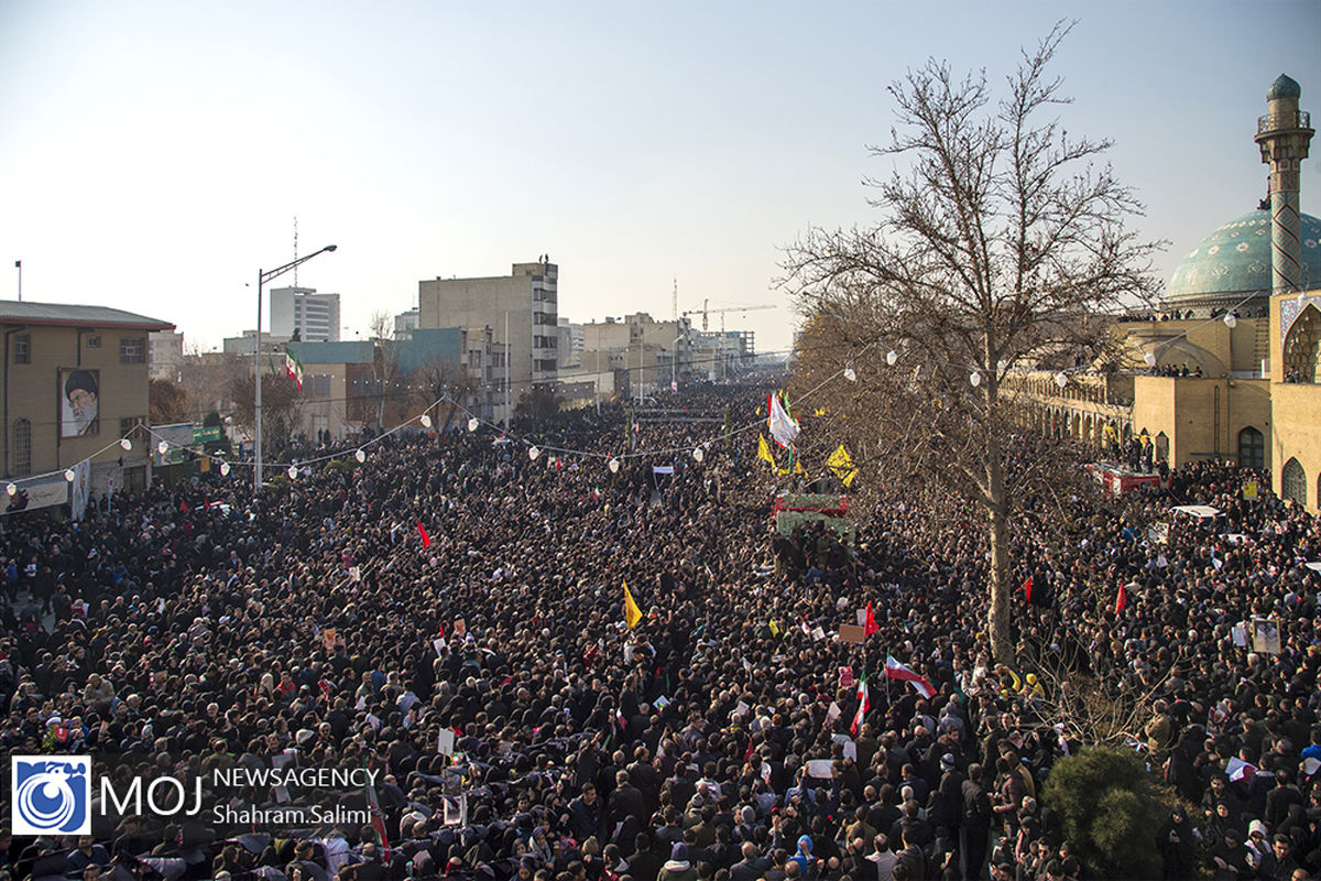 تشییع پیکر سپهبد شهید قاسم سلیمانی در تهران (۴)