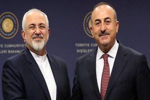 ظریف با همتای ترک خود تلفنی گفتگو کرد