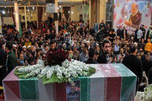 مراسم تشییع پیکر سردار شهید محمدرضا زاهدی در اصفهان + فیلم