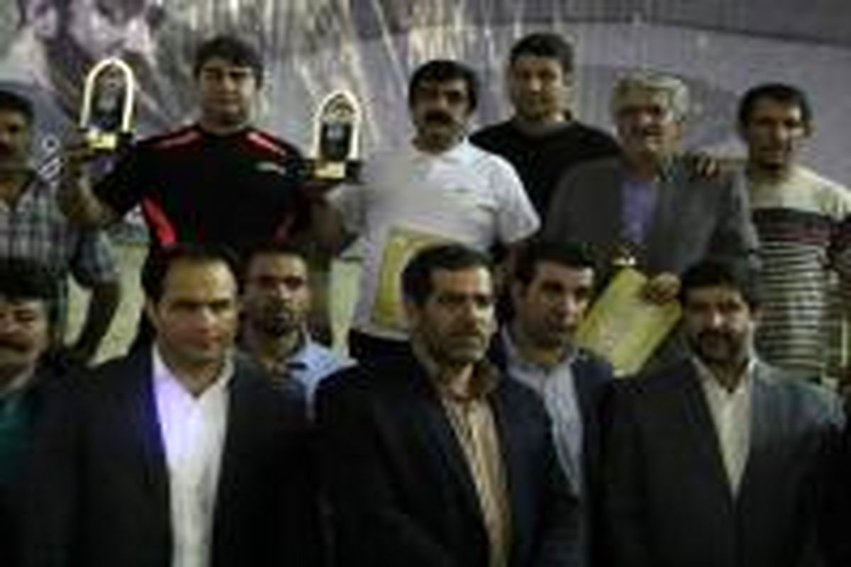 تیم زورخانه ای کردستان