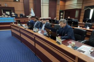 استان مرکزی قطب تولید انرژی های پاک در کشور خواهد شد