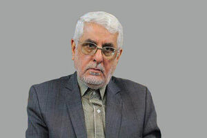 می‌خواهند انتقال قدرت از دولت دوازدهم به دولت سیزدهم را تحت الشعاع قرار دهند