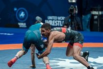 عموزاد با شکست قهرمان جهان فینالیست شد