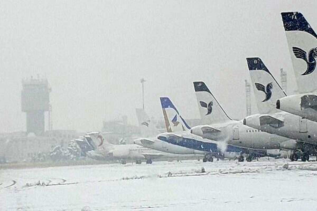 بارش برف در فرودگاه های تهران