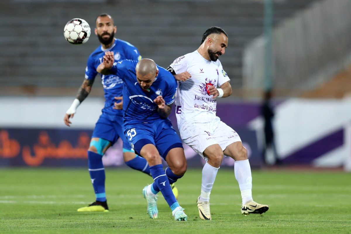 داریوش شجاعیان