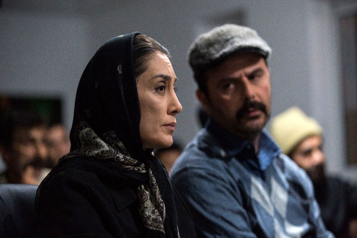 علی مصفا و هدیه تهرانی در فیلم سینمایی روزهای نارنجی