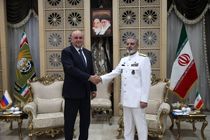 تأکید رئیس ستادکل نیروهای مسلح ایران بر حل اختلاف‌ها با مذاکره