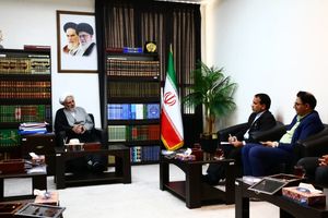 کم‌ترین توقعات متعلق به خانواده‌های شهداست 