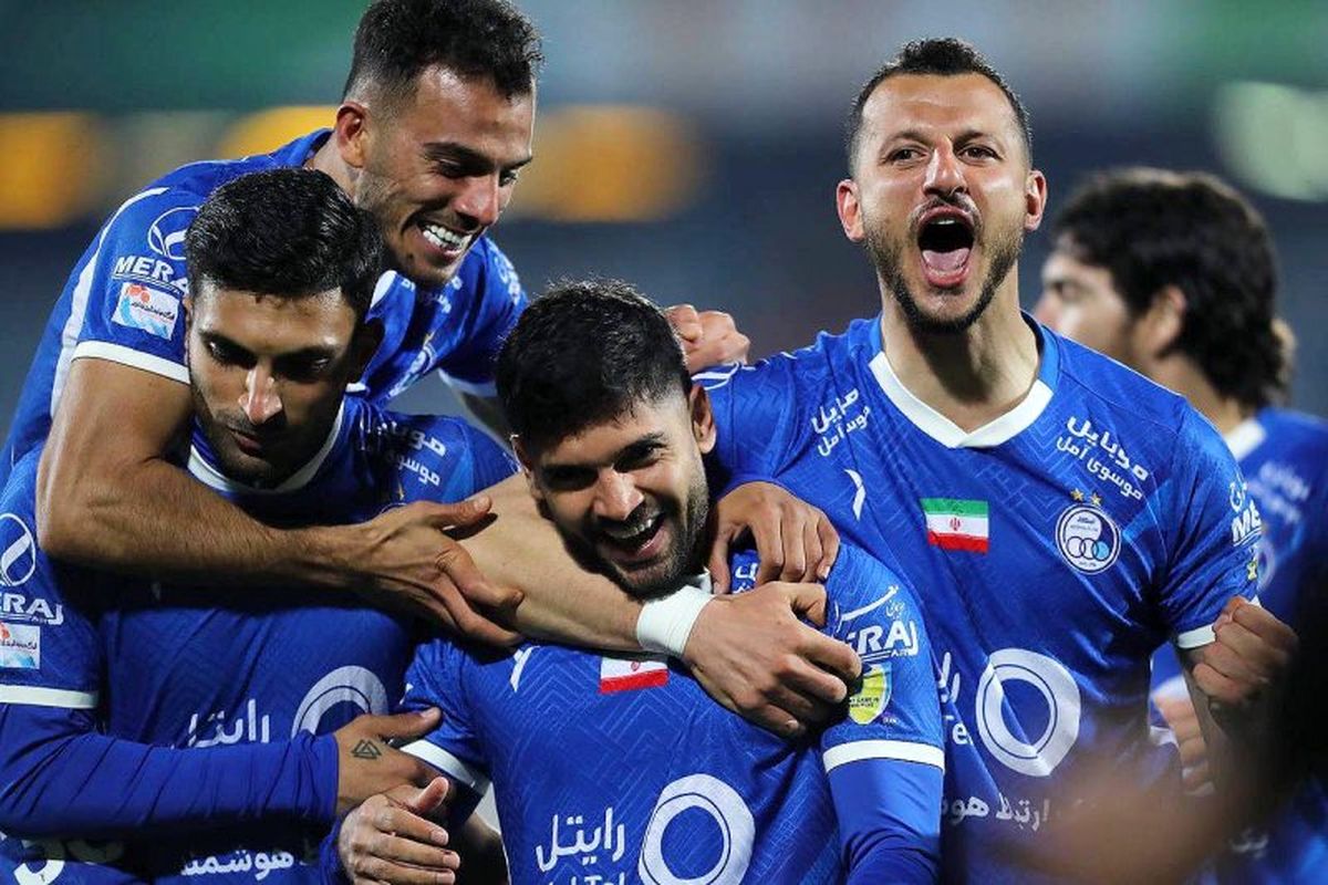 استقلال و صنعت نفت آبادان