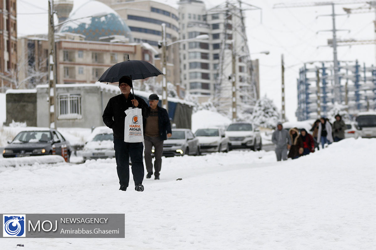 بارش برف پاییزی در تهران
