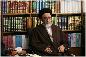 نظامی گنجوی در اشعارش پایبند به اخلاق بوده است