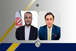گسترش مناسبات دوجانبه  تهران و اسلام آباد در دستور کار قرار گرفت