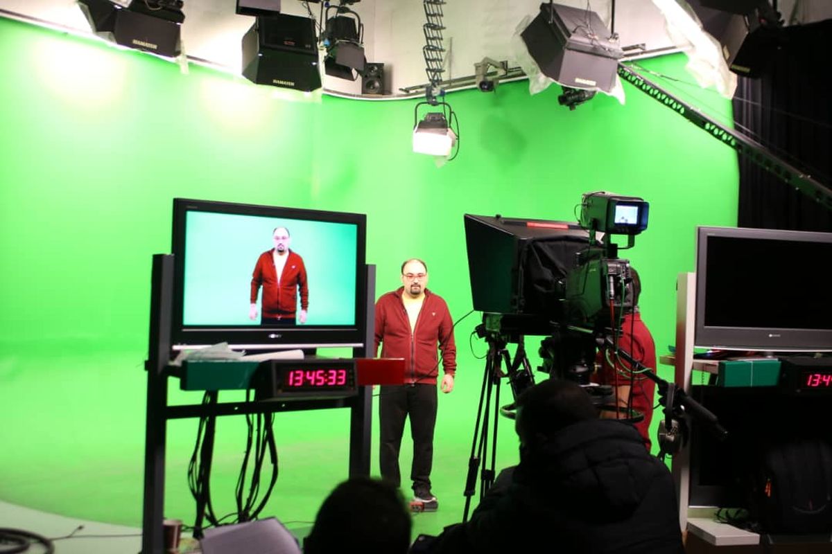 مجید افشاری