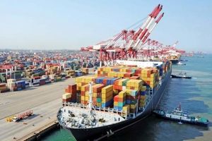 تجهیز بندر شهید رجایی به 4 دستگاه مکنده تخلیه غلات 