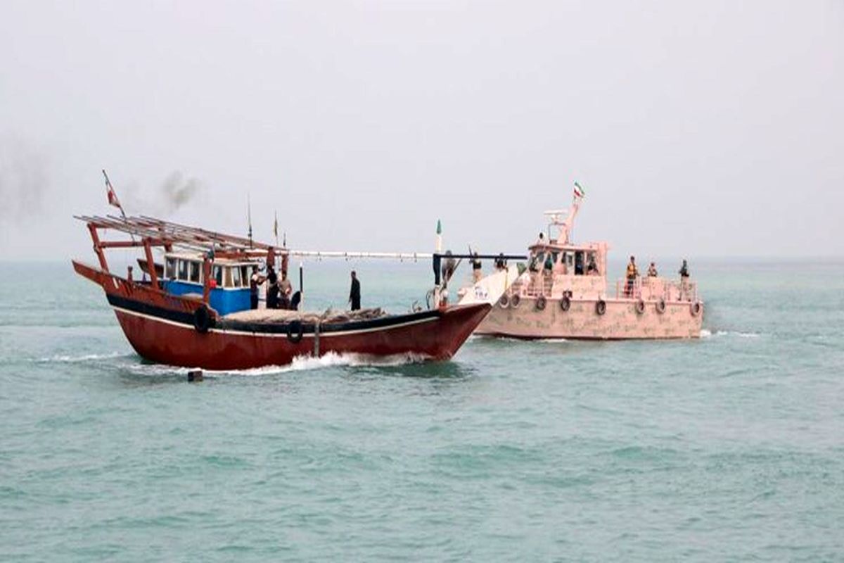 کشتی و لنج متخلف