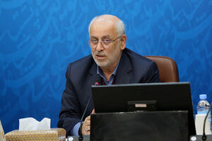 دولت باید با اتخاذ دیپلماسی اقتصادی بستر صادرات را فراهم کند