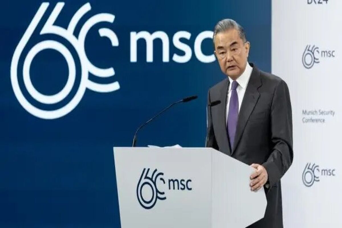 وزیر امور خارجه چین