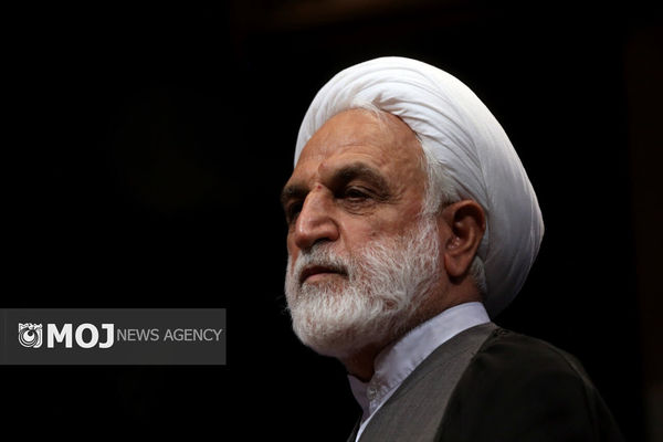 سازمان بازرسی تا آخر موضوع ارز را پیگیری می‌کند/بانک مرکزی باید خودش وظایفش را انجام دهد