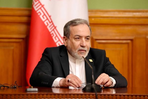 عراقچی احتمال دخالت نظامی در حوادث ایران را بعید دانست