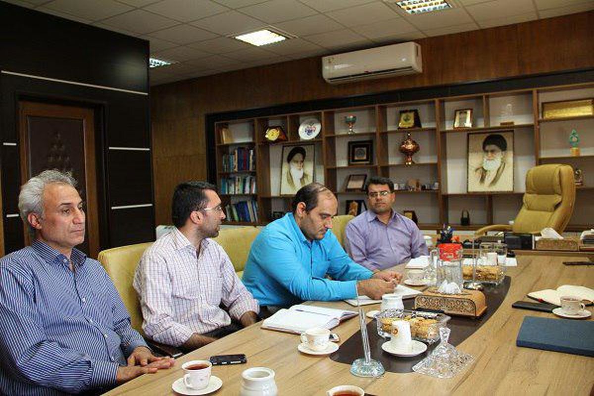 نشست دانشگاه یزد