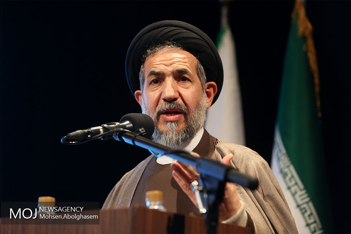 حجت‌ الاسلام سید محمدحسن ابوترابی‌ فرد امام جمعه موقت تهران