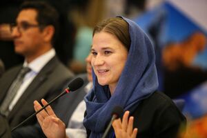 شهر ولگا و  همدان می‌توانند با هم مراوده داشته باشند