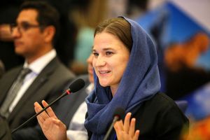 شهر ولگا و  همدان می‌توانند با هم مراوده داشته باشند