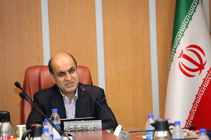 آزادسازی کشتی به گل نشسته با موفقیت انجام شد/هیچ مشکلی برای خدمه کشتی پیش نیامده است