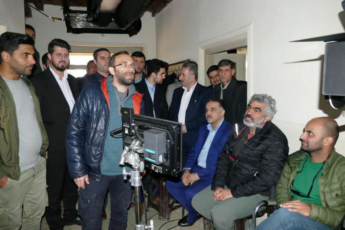 فیلم سینمایی پیچ تند به کارگردانی سروش صحت