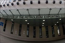 اصرار روس‌ها به کمرنگ شدن نقش اوپک