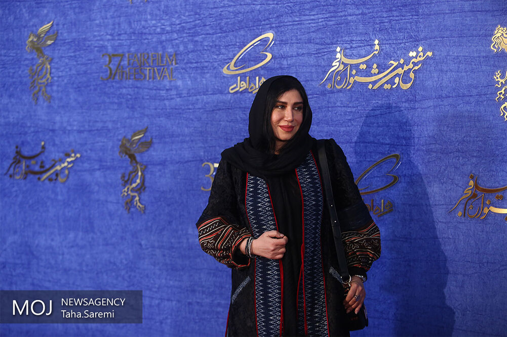 نسیم ادبی بازیگر تله تئاتر "اتاق عروس" شد