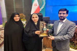 آئین نکوداشت بانوان شاخص و فرهیخته منطقه ۲ شهرداری اصفهان