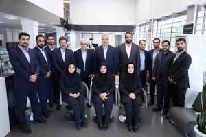 تأکید سرپرست بانک دی بر لزوم عدم دریافت مدارک غیرضروری از مشتریان در شعب
