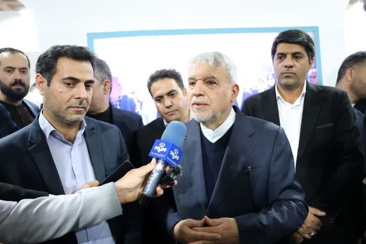 وزیر میراث فرهنگی 