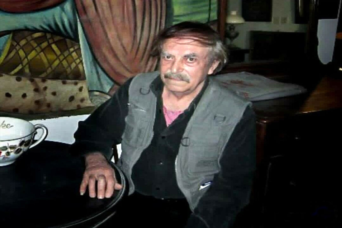 سرژ آواکیان طراح لوگوی پفک نمکی