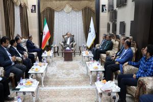 تاکید استاندار هرمزگان بر احداث پایانه‌های صادرات محصولات کشاورزی در هرمزگان 