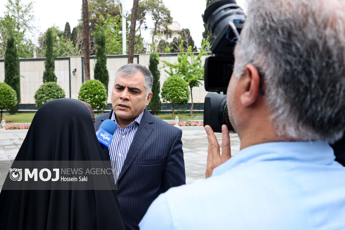 حاشیه جلسه هیات دولت - ۱۰ اردیبهشت