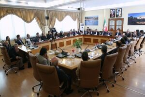 آمریکا دست به اقداماتی می زند که با هیچ عقل و منطق سیاسی سازگاری ندارد