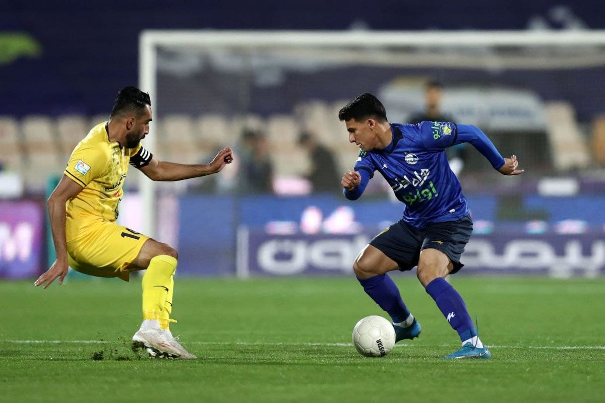 استقلال و فجر