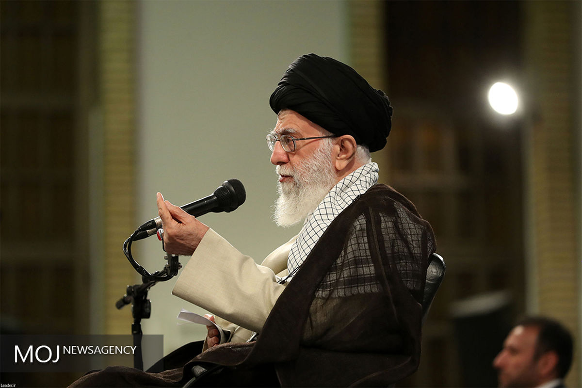 دیدار جمعی از طلاب سراسر کشور با مقام معظم رهبری