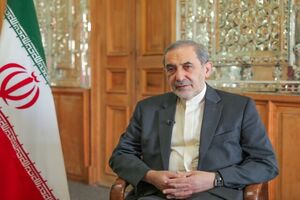 ولایتی بر ایستادگی ایران و جبهه مقاومت در کنار مردم لبنان تاکید کرد