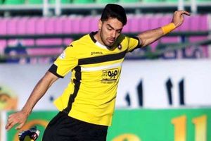 هافبک فصل گذشته سپاهان به تیم استقلال پیوست