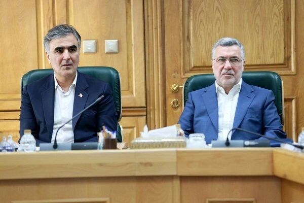 تشکیل کمیته تخصصی رصد تأمین ارز کالاهای اساسی و دارو