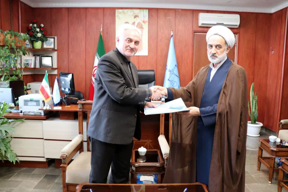 تفاهمنامه دادگستری  و بنیاد شهید اردبیل