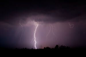 33 villagers killed by lightning storm in Indian state of Uttar Pradesh